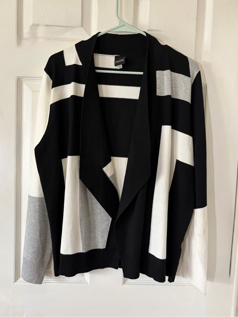 Aaeda Women’s Black Cream Colorblock Open-Front Cardigan Sweater Sz XL